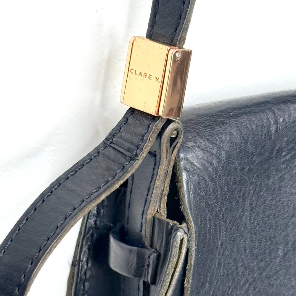 CLARE V Luce Leather Boho Saddle Half Moon Adjustable Crossbody Bag Black Gold - Picture 2 of 11